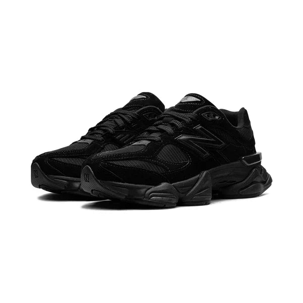 New Balance 9060 | Black Cat