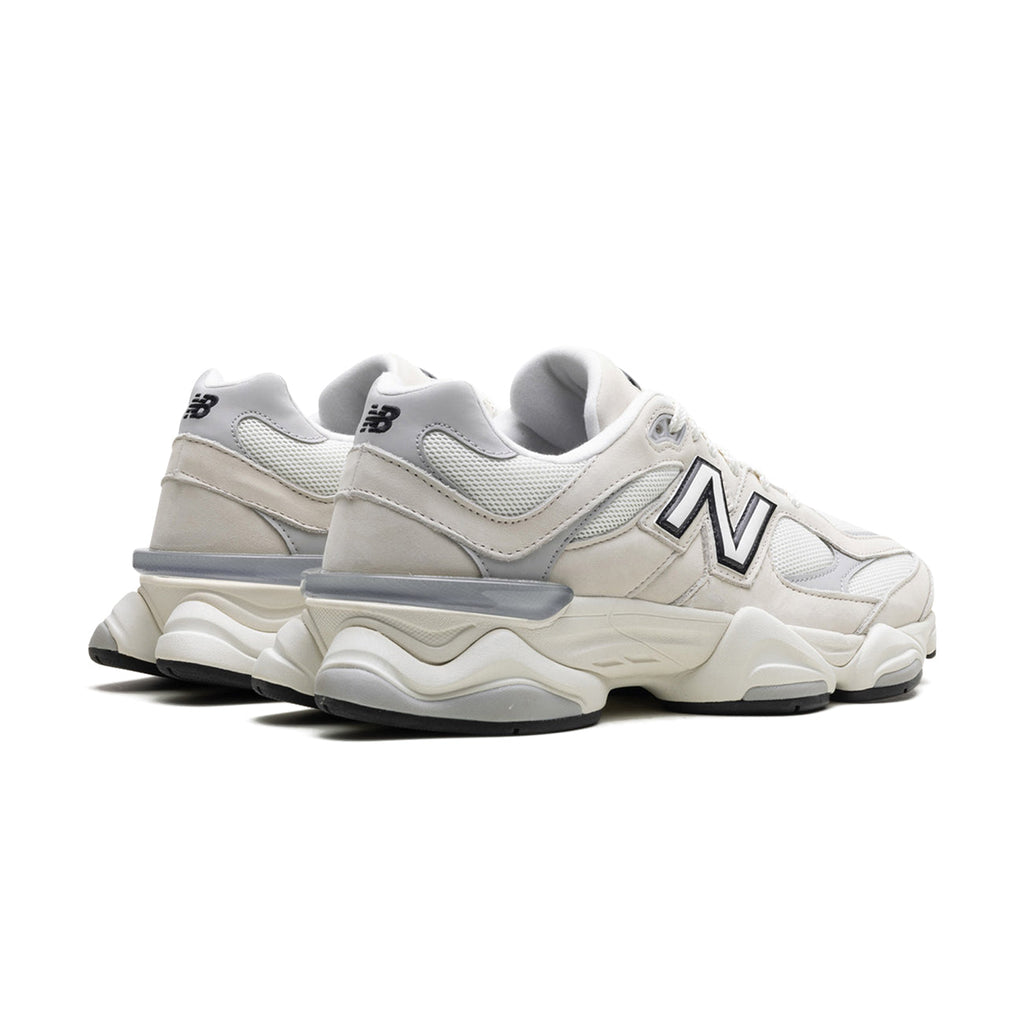New Balance 9060 | Sea Salt Raincloud