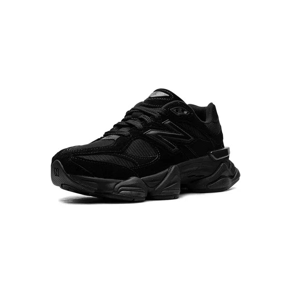 New Balance 9060 | Black Cat