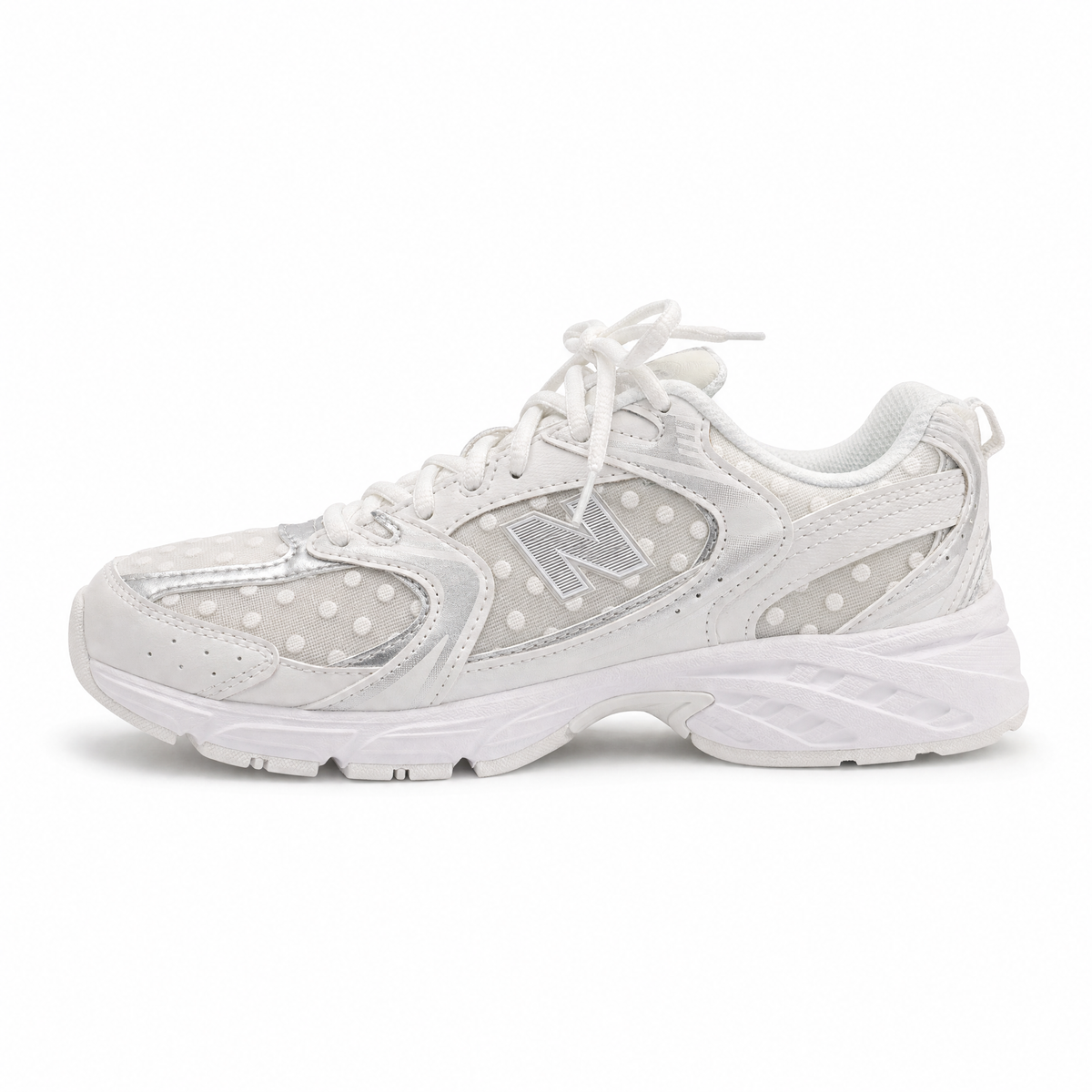 New Balance 530 | Polka Silver Dots