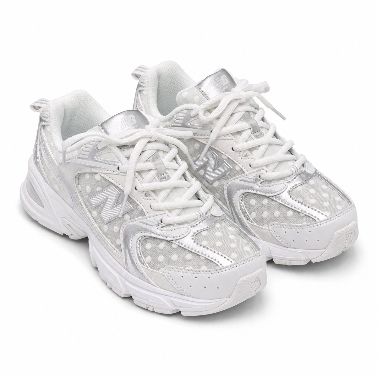 New Balance 530 | Polka Silver Dots
