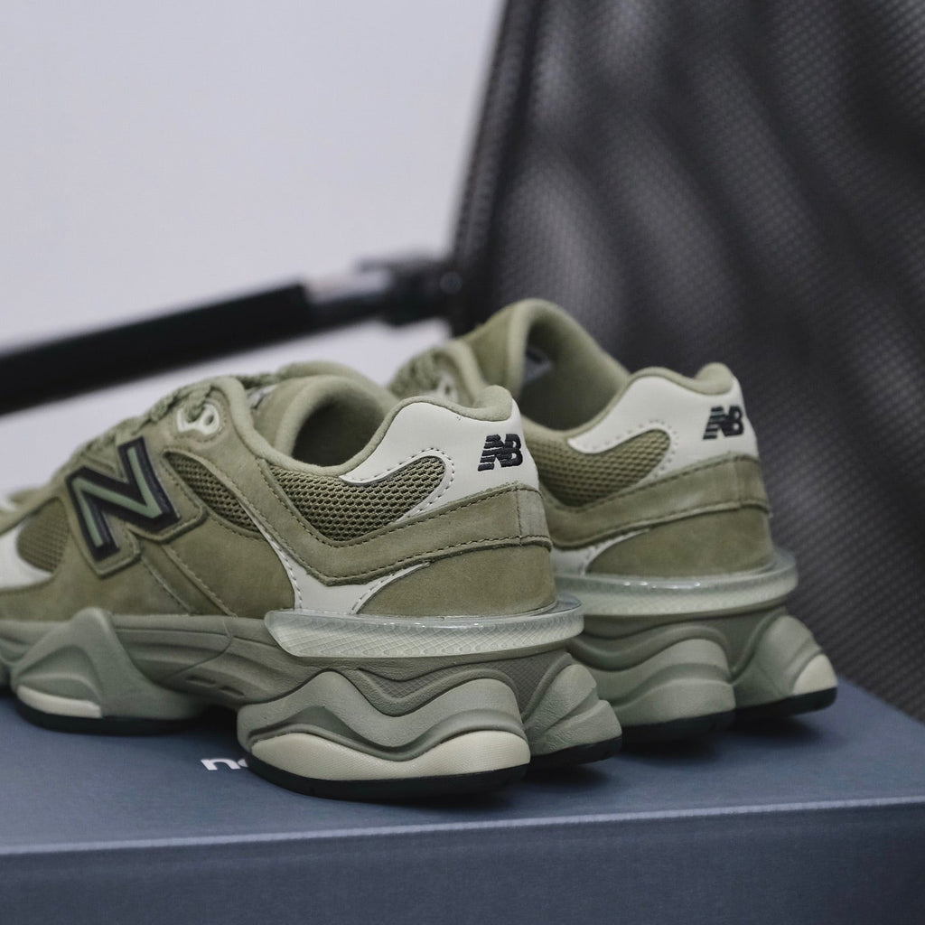 New Balance 9060 | Dark Olivine