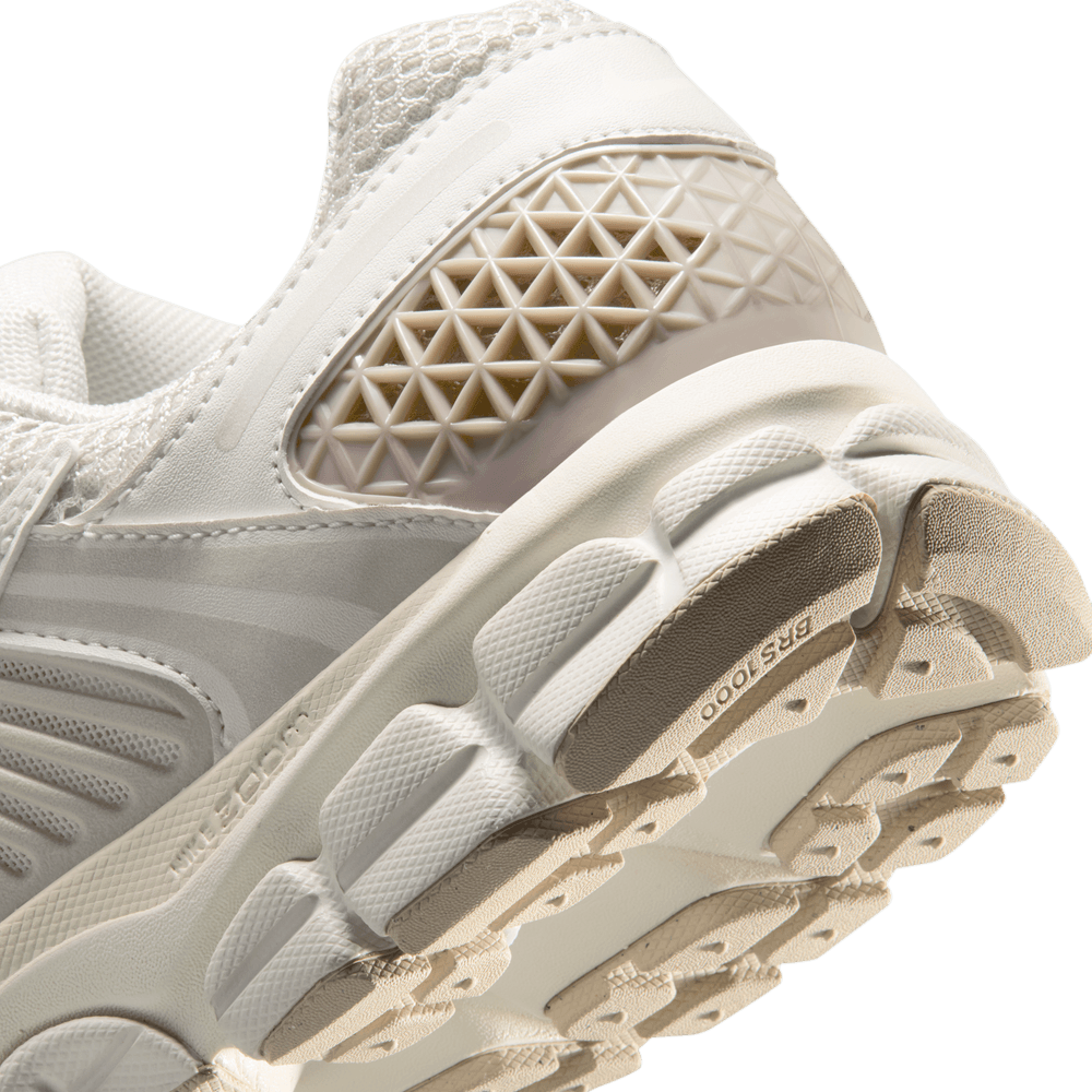 Nike Zoom Vomero 5 | Phantom