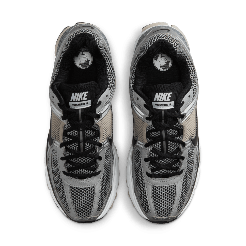Nike Zoom Vomero 5 | Metallic Silver