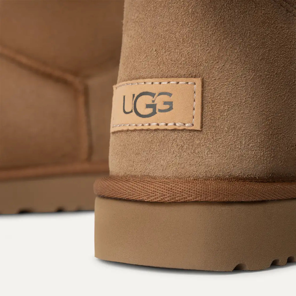 UGG Bailey Bow II