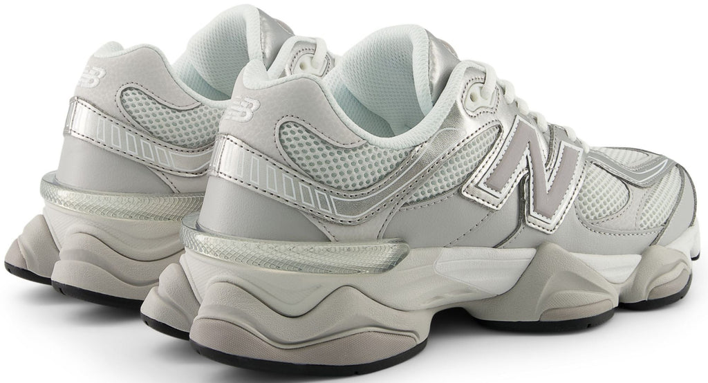 New Balance 9060 | Raincloud Truffle Salt