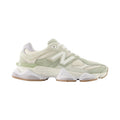 New Balance 9060 | Pearl Grey