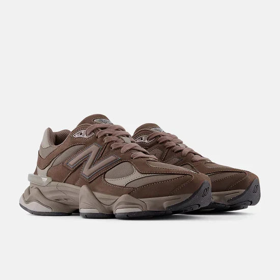 New Balance 9060 | Mono Cortado