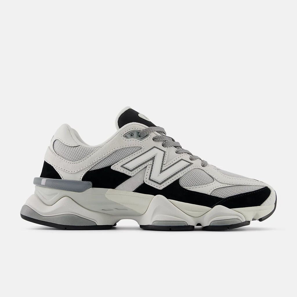 New Balance 9060 | Reflection Black Oreo